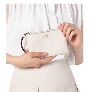 Coach Crossgrain Leather Corner Zip Wristlet-Gold/Chalk